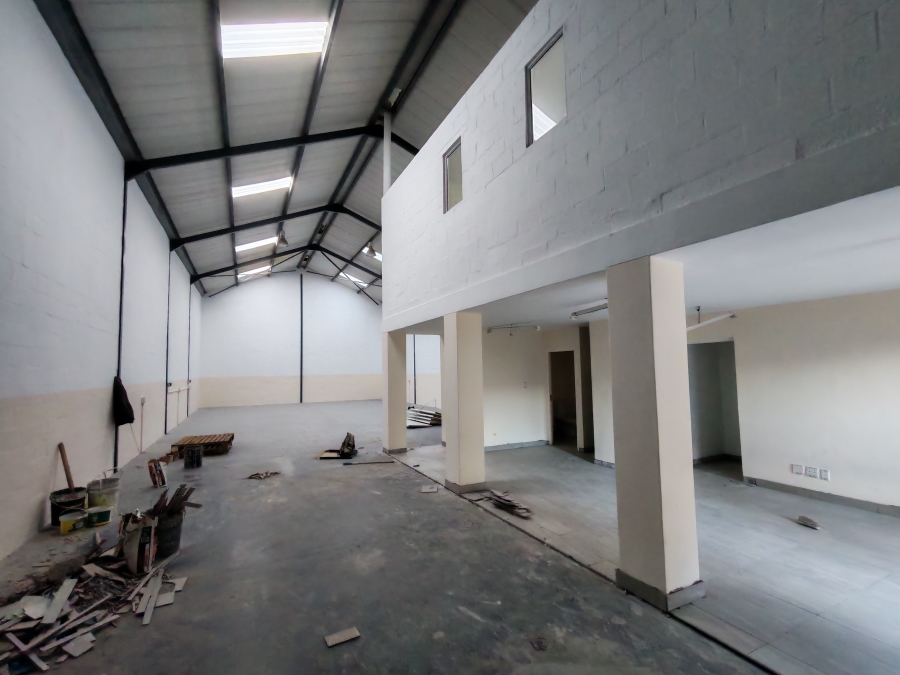 To Let Commercial Property for Rent in Asla Park Western Cape